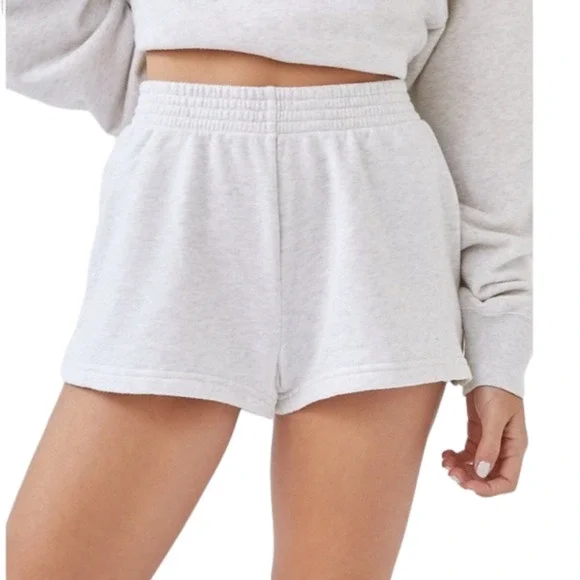 Tna AiryAF High Waisted Fleece Sweat Short Size XS - Picture 1 of 9